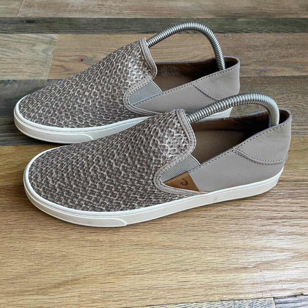 OluKai Pehuea Pa'i Women's 7.5 Silt Mo'o Slip On Sneakers 20360-21XQ